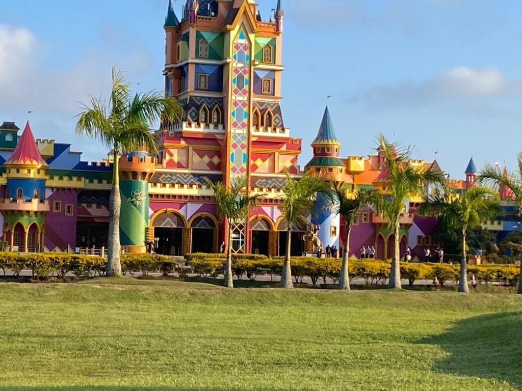 Casa De Praia Top! Beto Carrero, 500M Do Parque, Com Piscina E Sinuca, 1 Suite E 2 Quartos, 3Bwc, A 300M Da Praia, Churrasqueira E Estacionamento Privado Penha  Extérieur photo